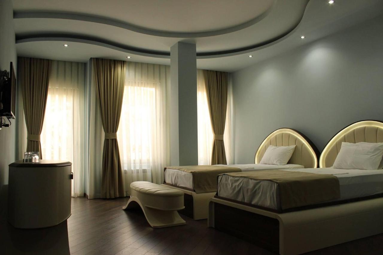 Hotel Light Palace Batumi Exteriér fotografie